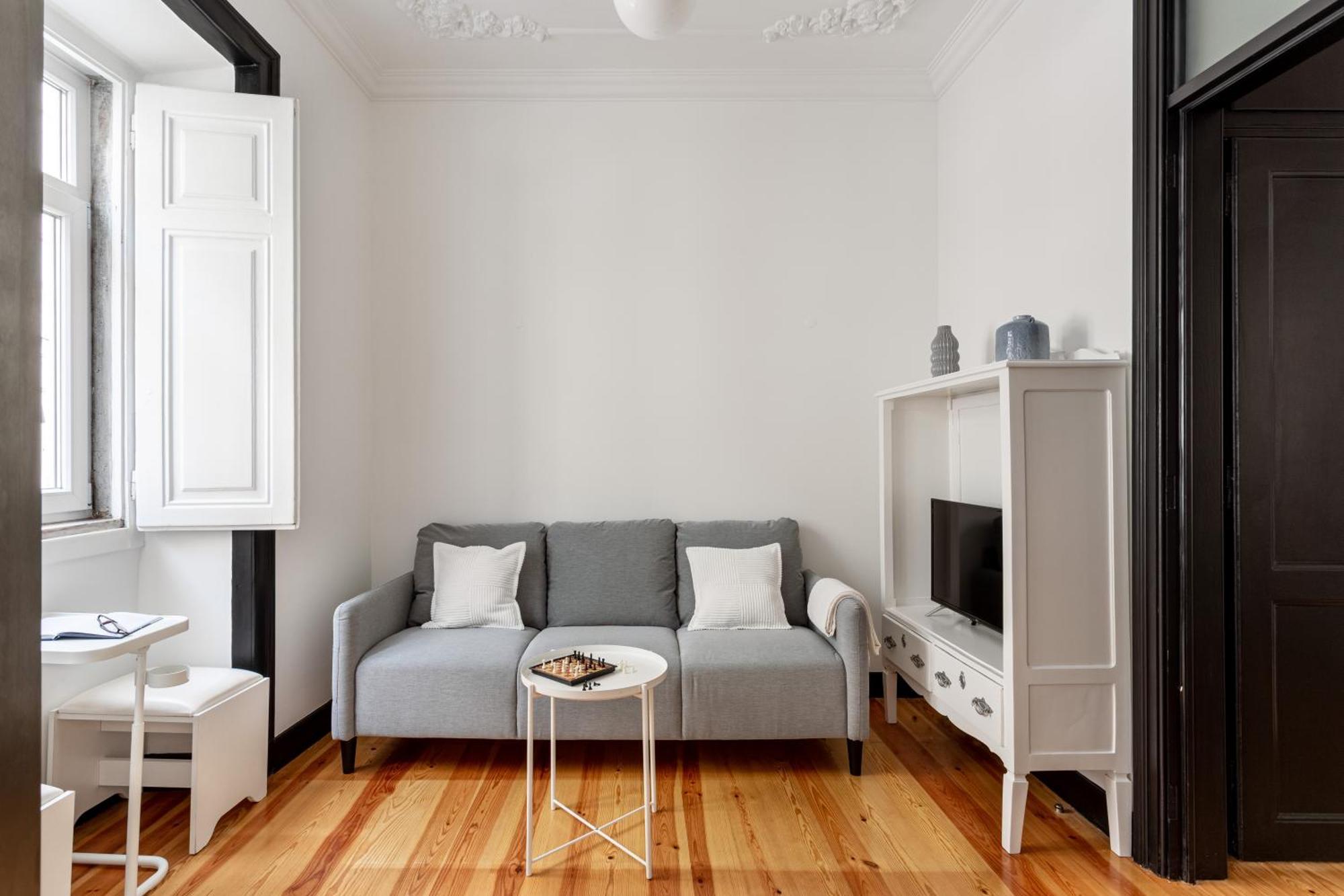Pateo Renato Baptista 2-br In Arroios Appartement *
