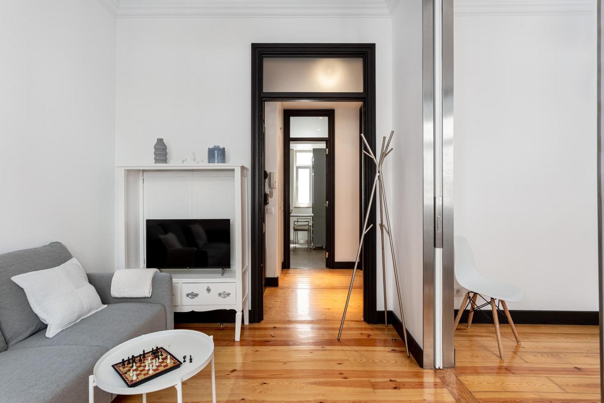 Pateo Renato Baptista 2-br In Arroios Appartement